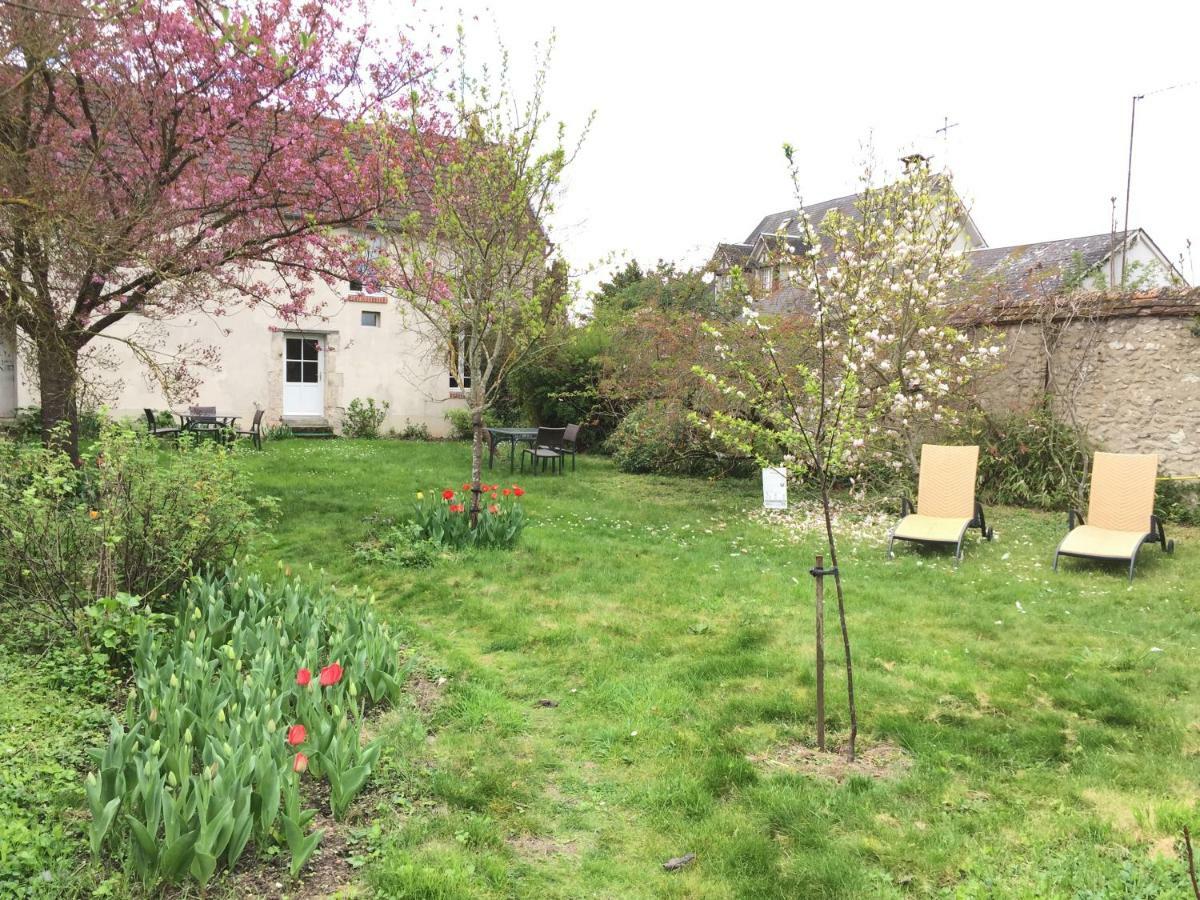 Bed and Breakfast Le Clos Tilia Cléry-Saint-André Exteriér fotografie
