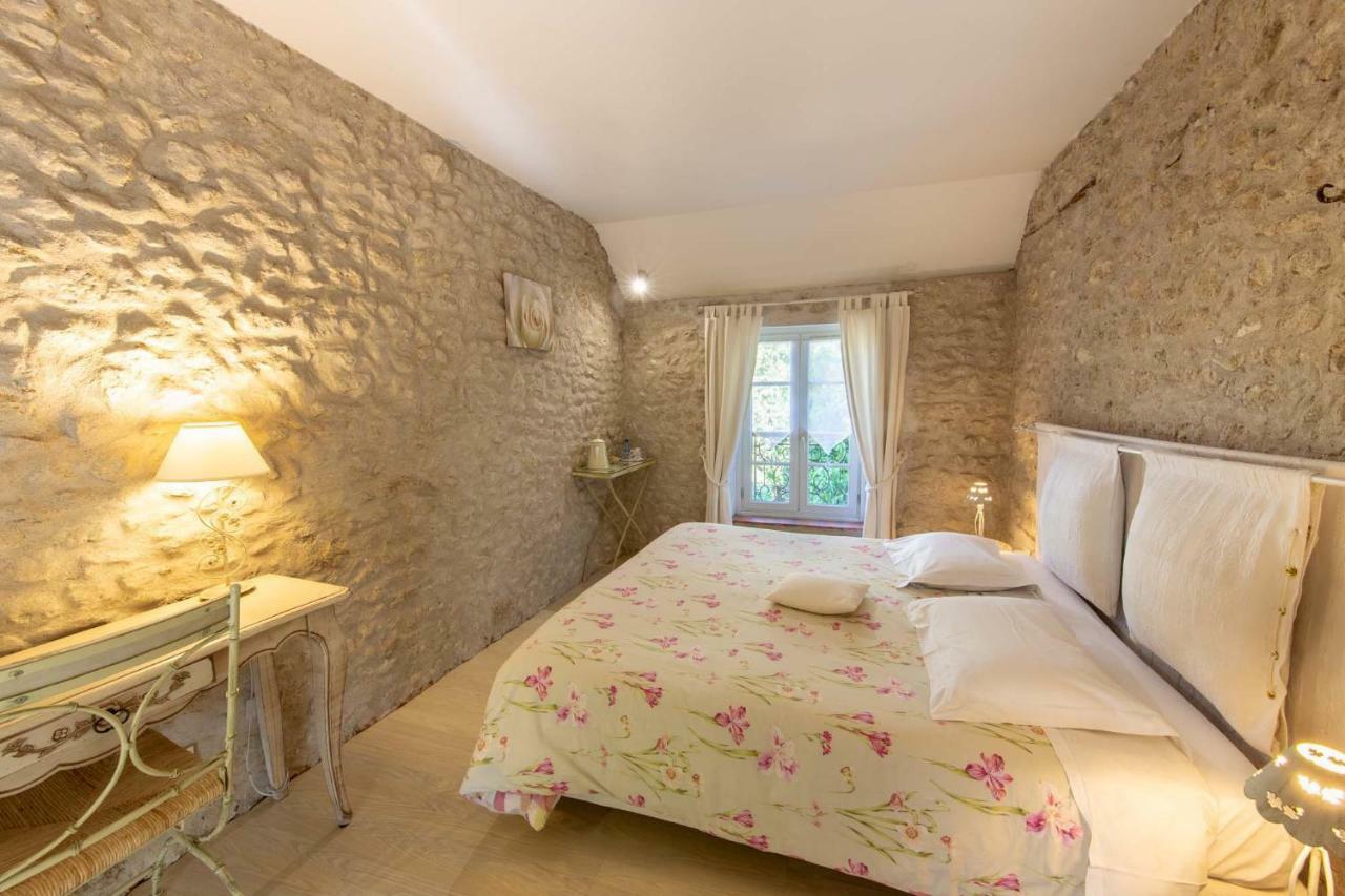 Bed and Breakfast Le Clos Tilia Cléry-Saint-André Exteriér fotografie